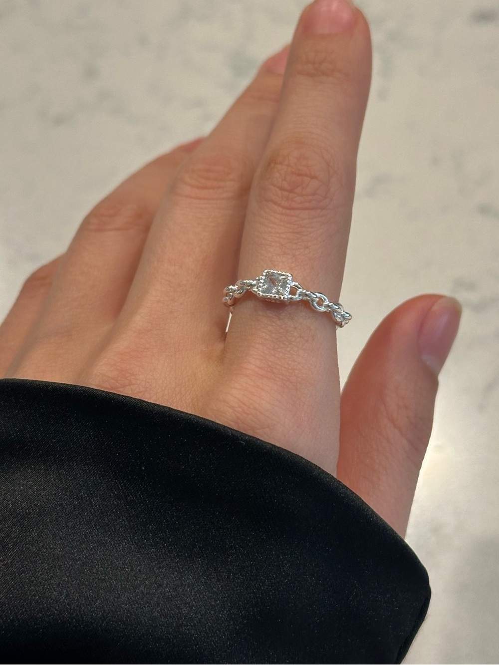 925 Sterling Silver Cubic Zirconia Rope-Style Ring - Silver